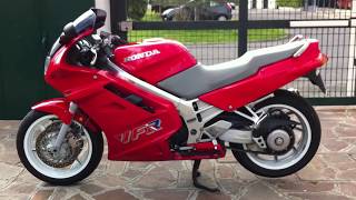 Honda VFR 750 F 1990 [upl. by Idnew259]