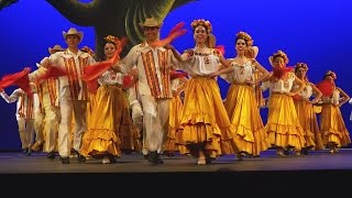 Ballet Folklórico de México de Amalia Hernández [upl. by Mervin448]