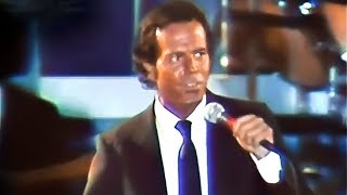 Julio Iglesias  Quijote Remastered Bernabeu 1983 [upl. by Anilas]