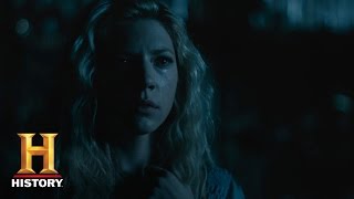 Vikings Lagertha Sees Ragnars Ghost Season 4 Episode 16  History [upl. by Dlorah]